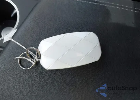 2024 Genesis G70 2.5T Awd z USA, uszkodzony, nr VIN KMTG34SC0RU136852